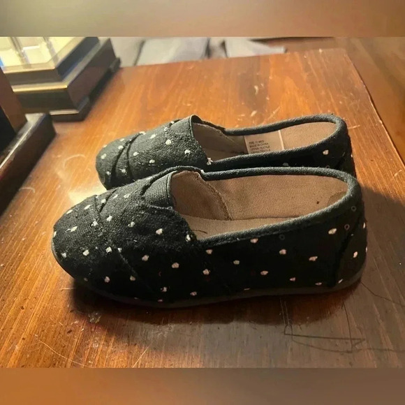 Toddler Girls Jumping Bean Size 11 Slip on Canvas Flats - Picture 2 of 6